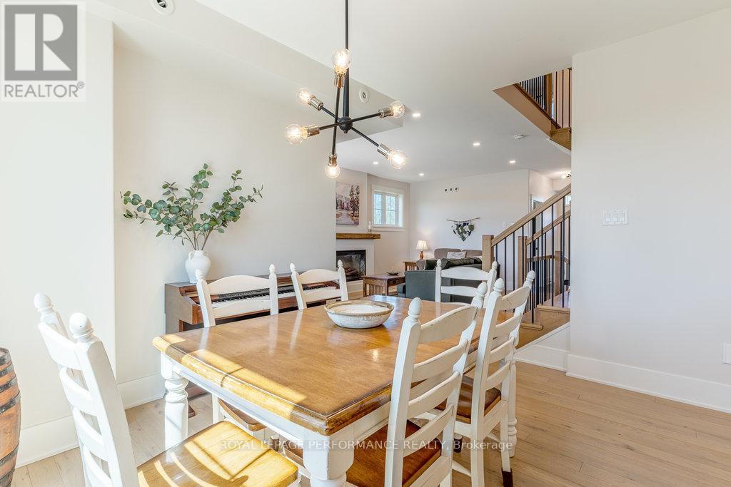 27 Shelter Cove Drive, Westport, Ontario  K0G 1X0 - Photo 20 - X12141619