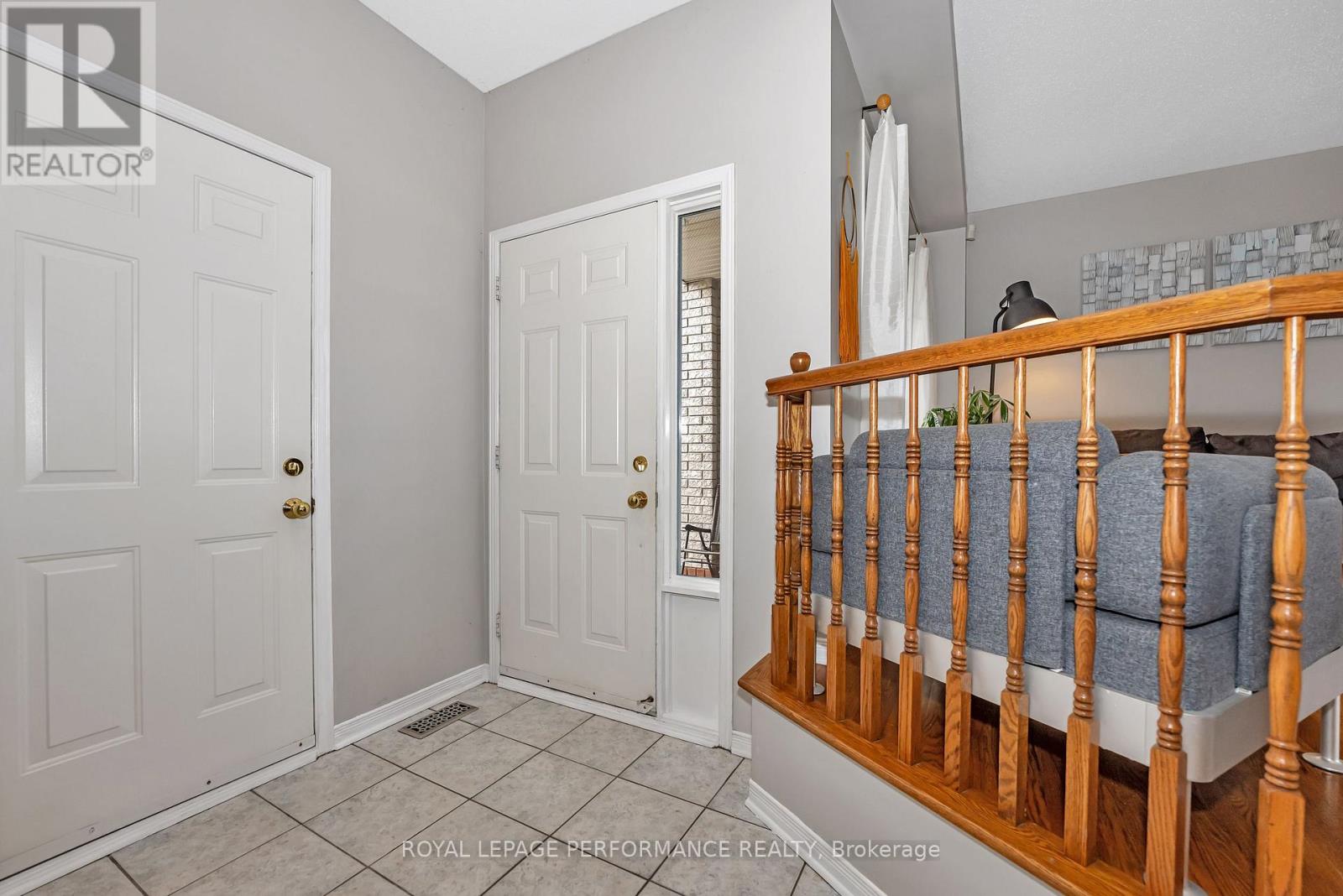 Property at 40 CARWOOD CIRCLE image 3