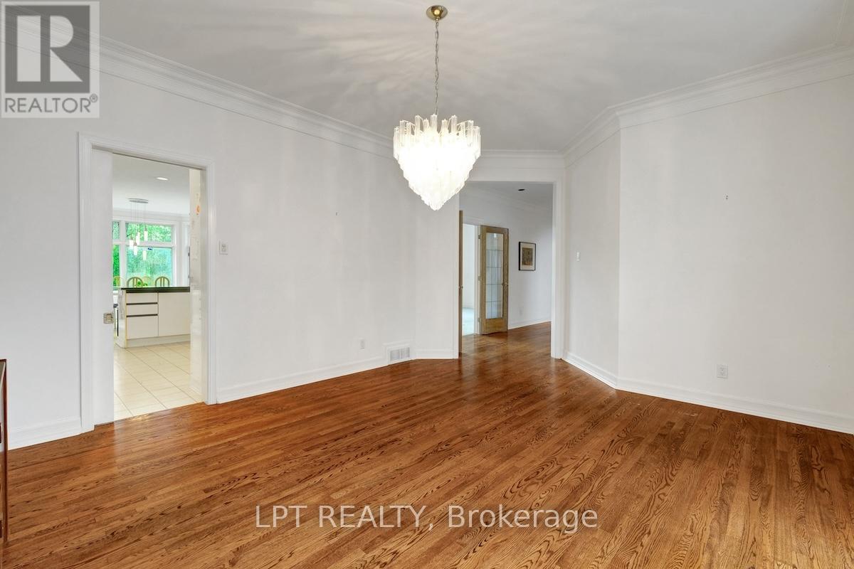 5626 Scobie Crescent, Ottawa, Ontario  K4M 1B7 - Photo 13 - X12141685
