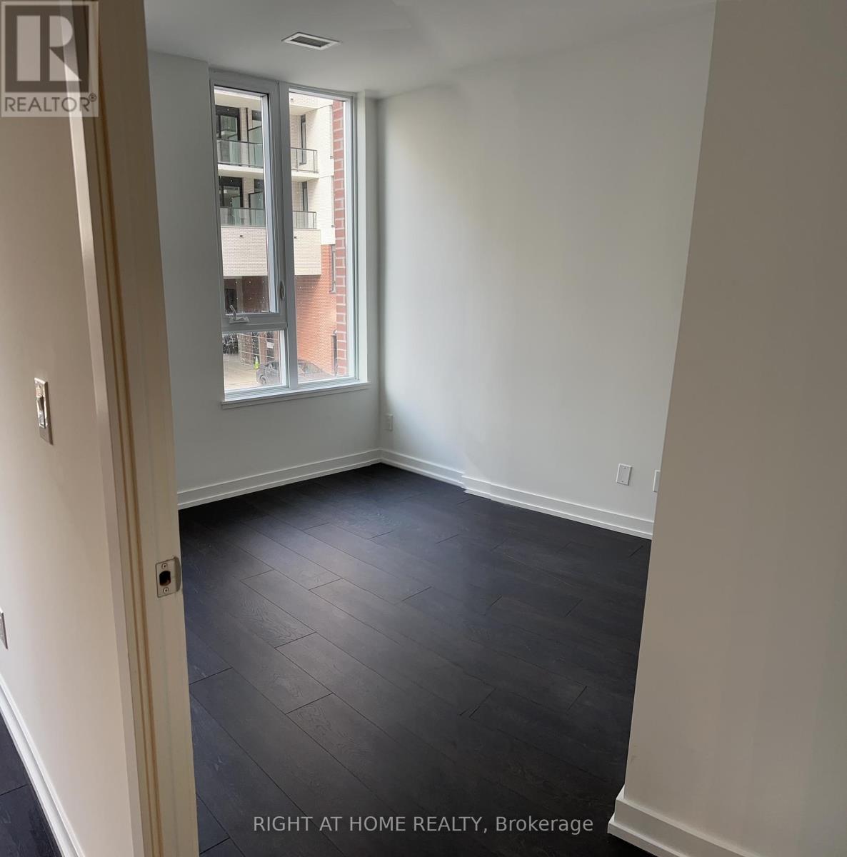 Property at 218 - 3100 KEELE STREET image 3
