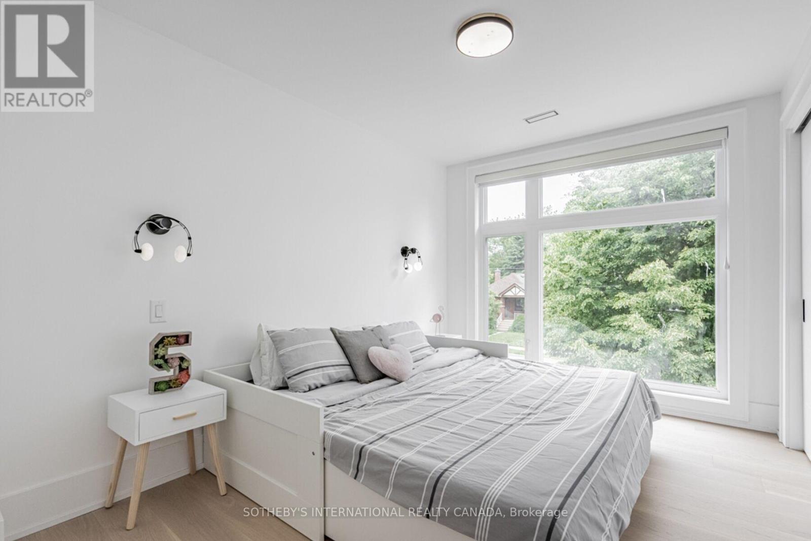 6 Twenty Fifth Street, Toronto, Ontario  M8V 3P3 - Photo 27 - W12141566