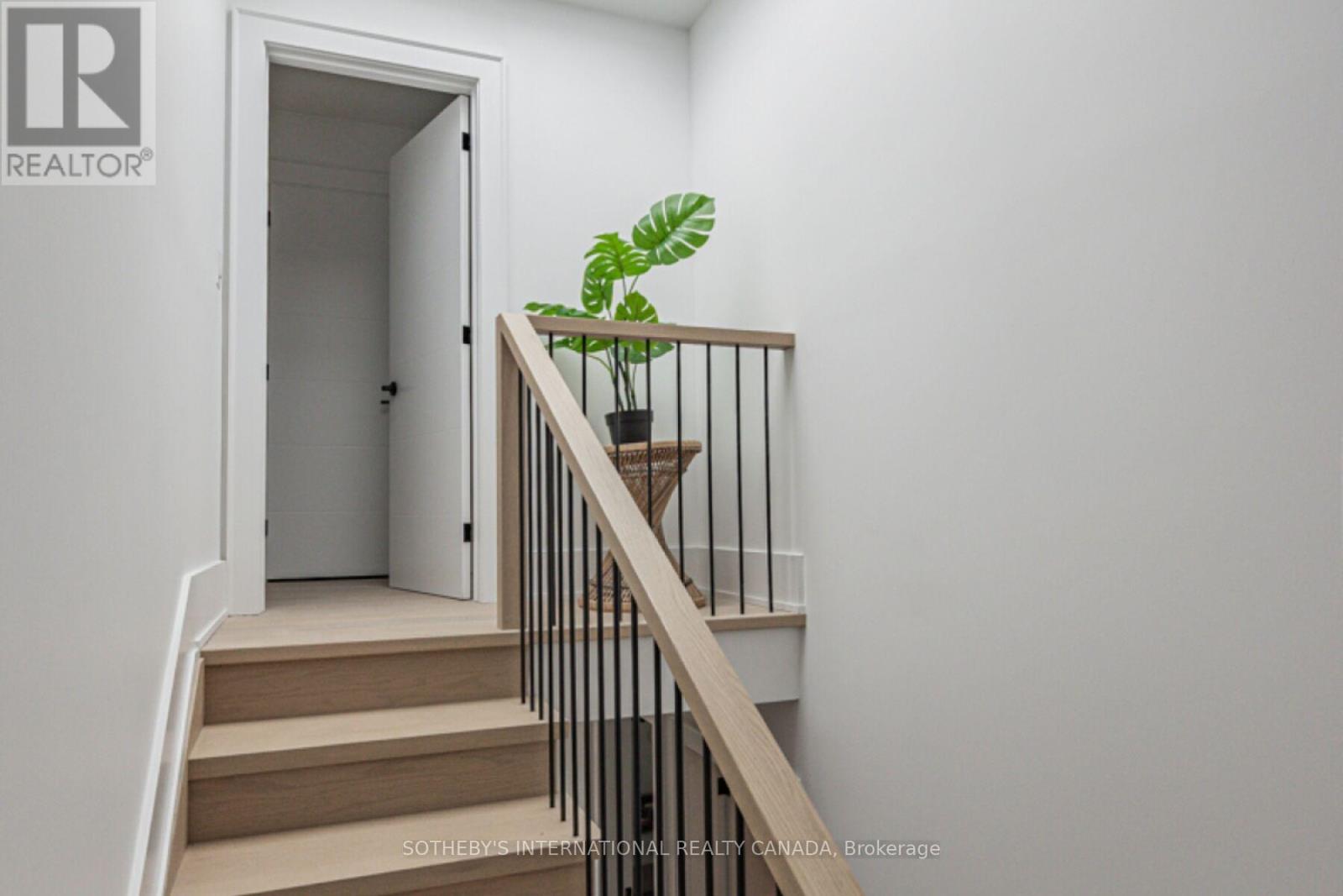 6 Twenty Fifth Street, Toronto, Ontario  M8V 3P3 - Photo 33 - W12141566