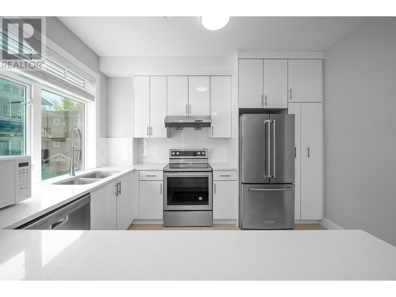 103 9780 ALBERTA ROAD, Richmond real estate listing R3000434 for sale