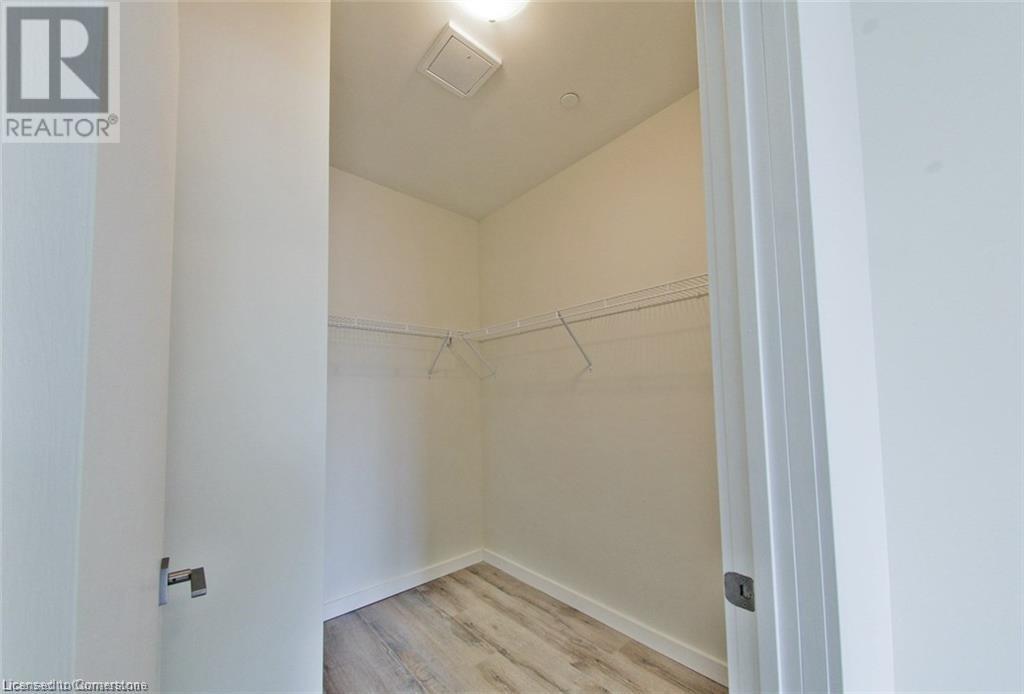 690 King Street Unit# 204, Kitchener, Ontario N2G 0B9 - Photo 7 - 40717251