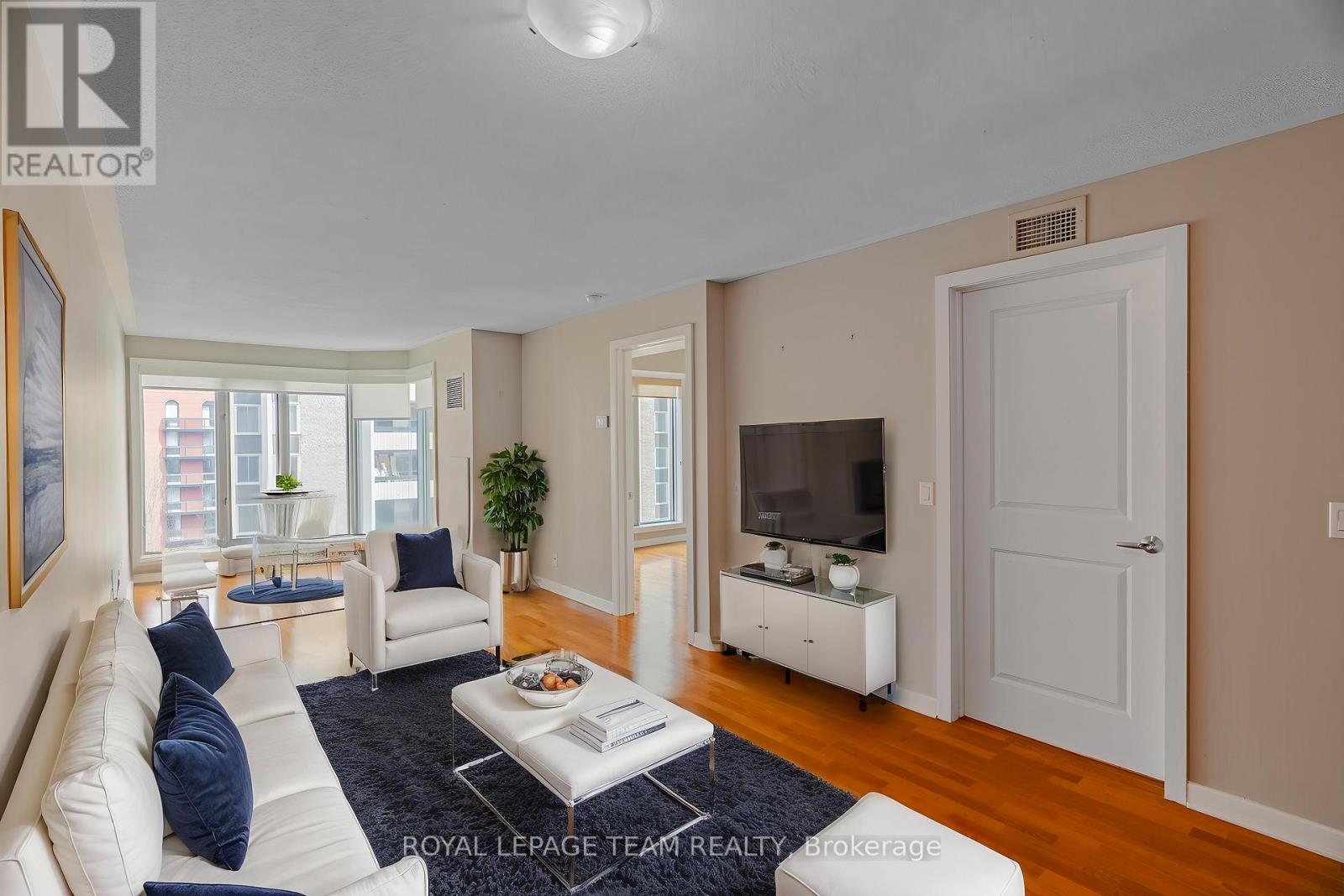 804 - 138 Somerset Street W, Ottawa, Ontario  K2P 0A3 - Photo 16 - X12132122