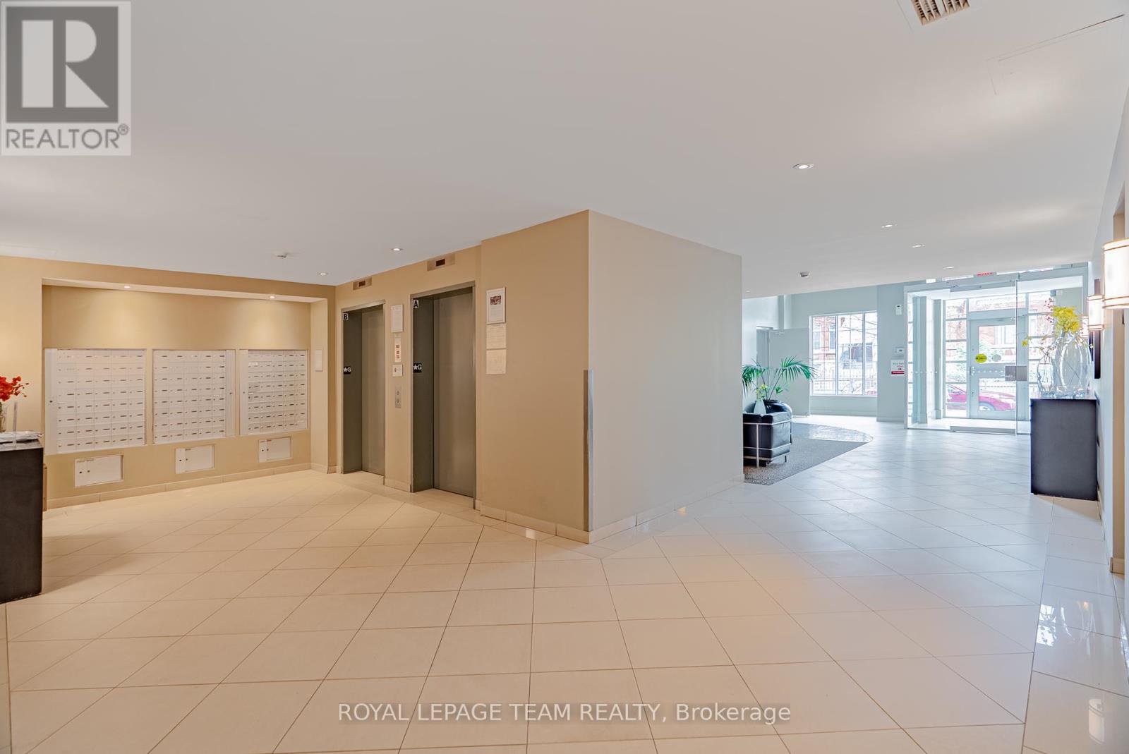 804 - 138 Somerset Street W, Ottawa, Ontario  K2P 0A3 - Photo 37 - X12132122