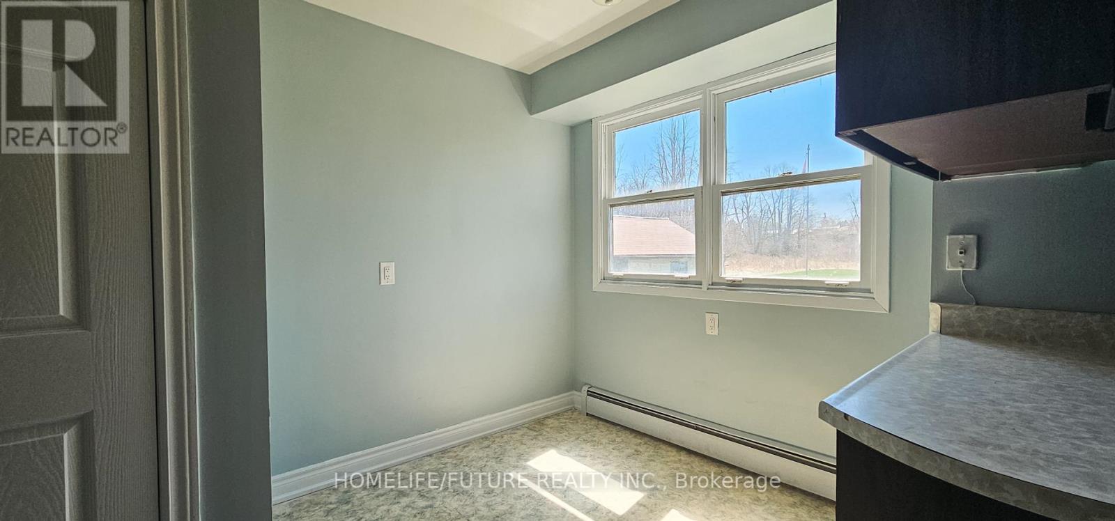 437 Moira Street W, Belleville, Ontario  K8N 4Z2 - Photo 6 - X12141358