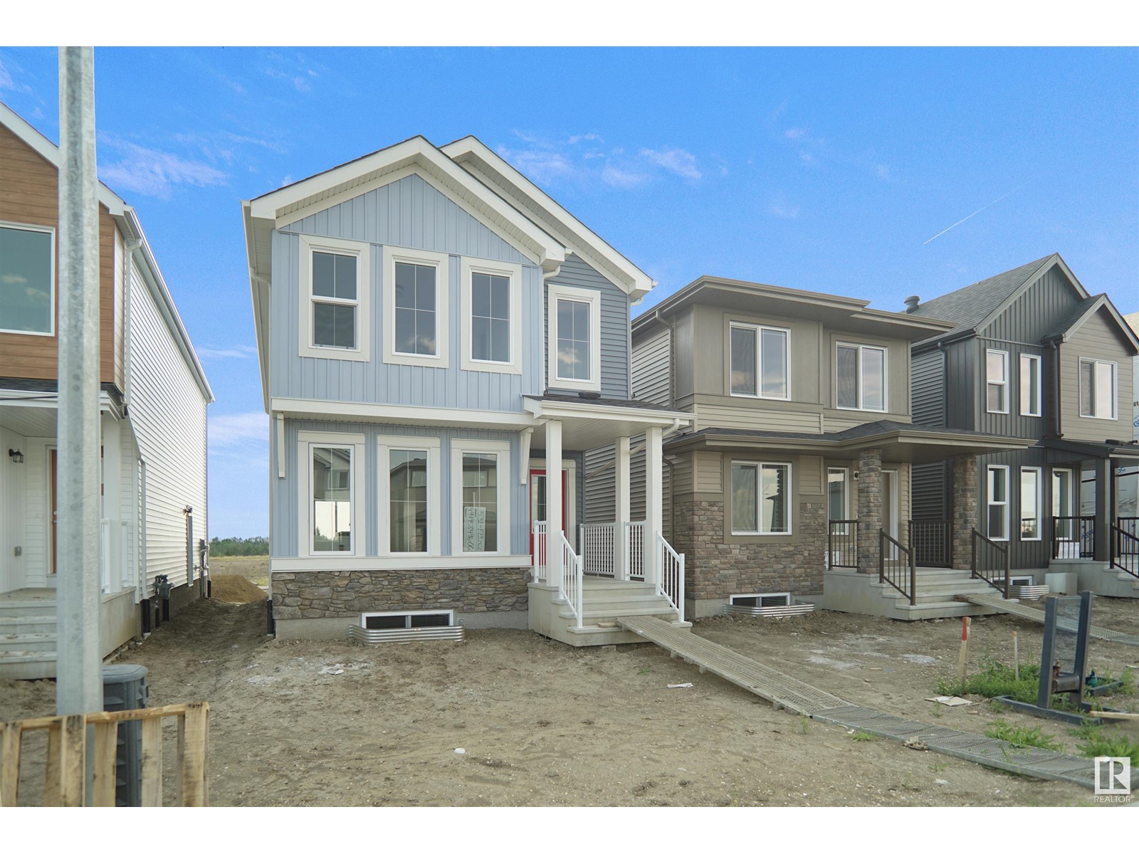 17318 6a St Ne, Edmonton, Alberta  T5Y 4E8 - Photo 2 - E4435931