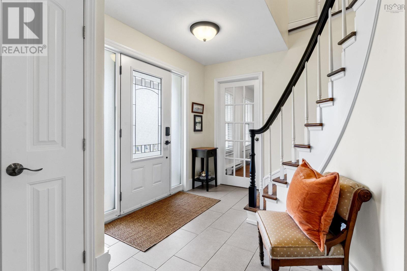 Property at 103 Snowy Owl Drive image 3