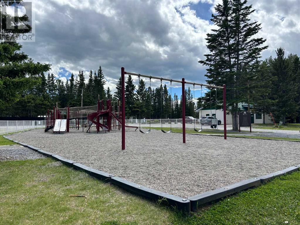 6 Timber Avenue, 5230 27 Highway, Rural Mountain View County, Alberta  T0M 1X0 - Photo 17 - A2220206