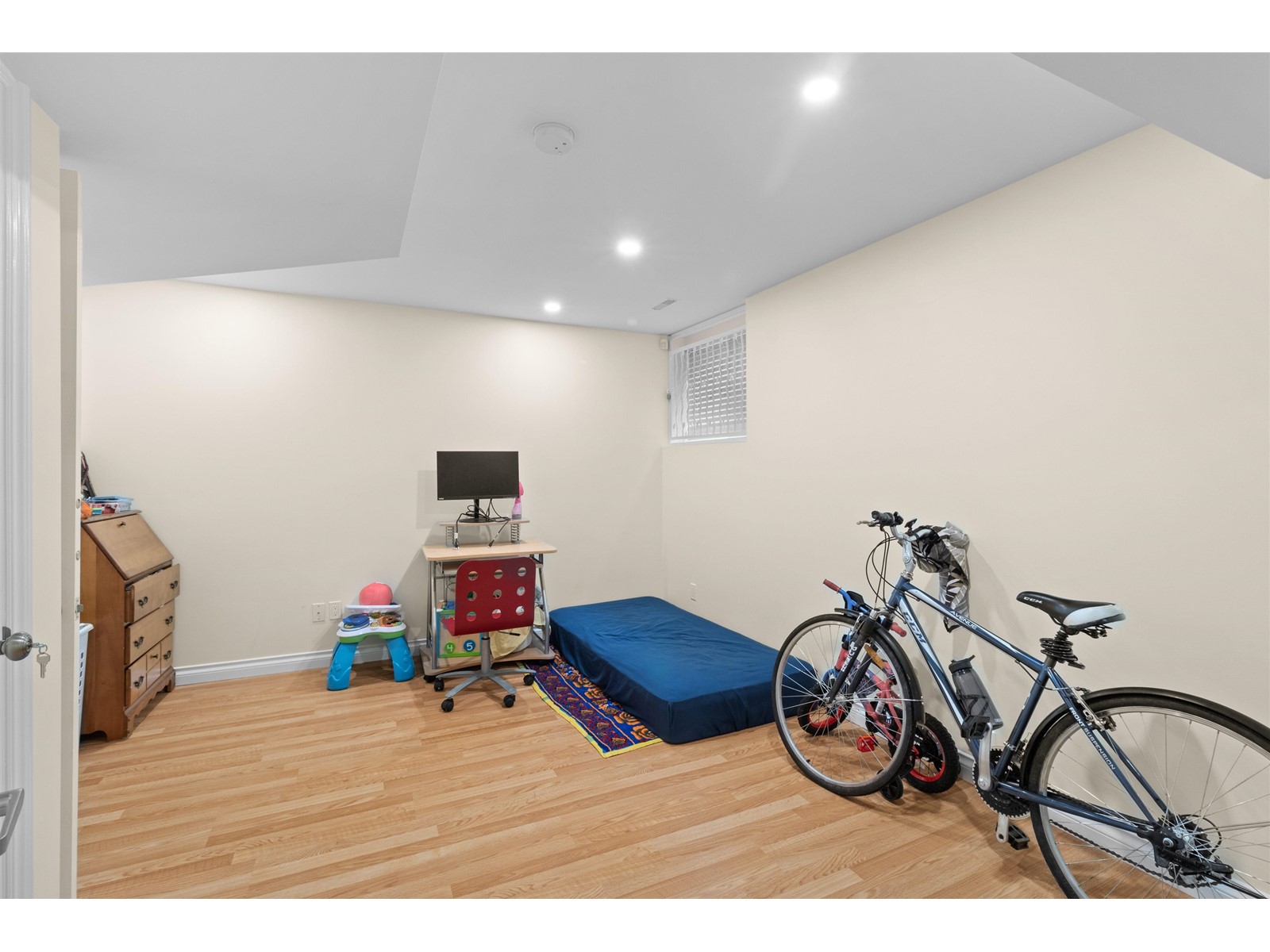 14968 68 AVENUE, Surrey real estate listing R2924833 for sale