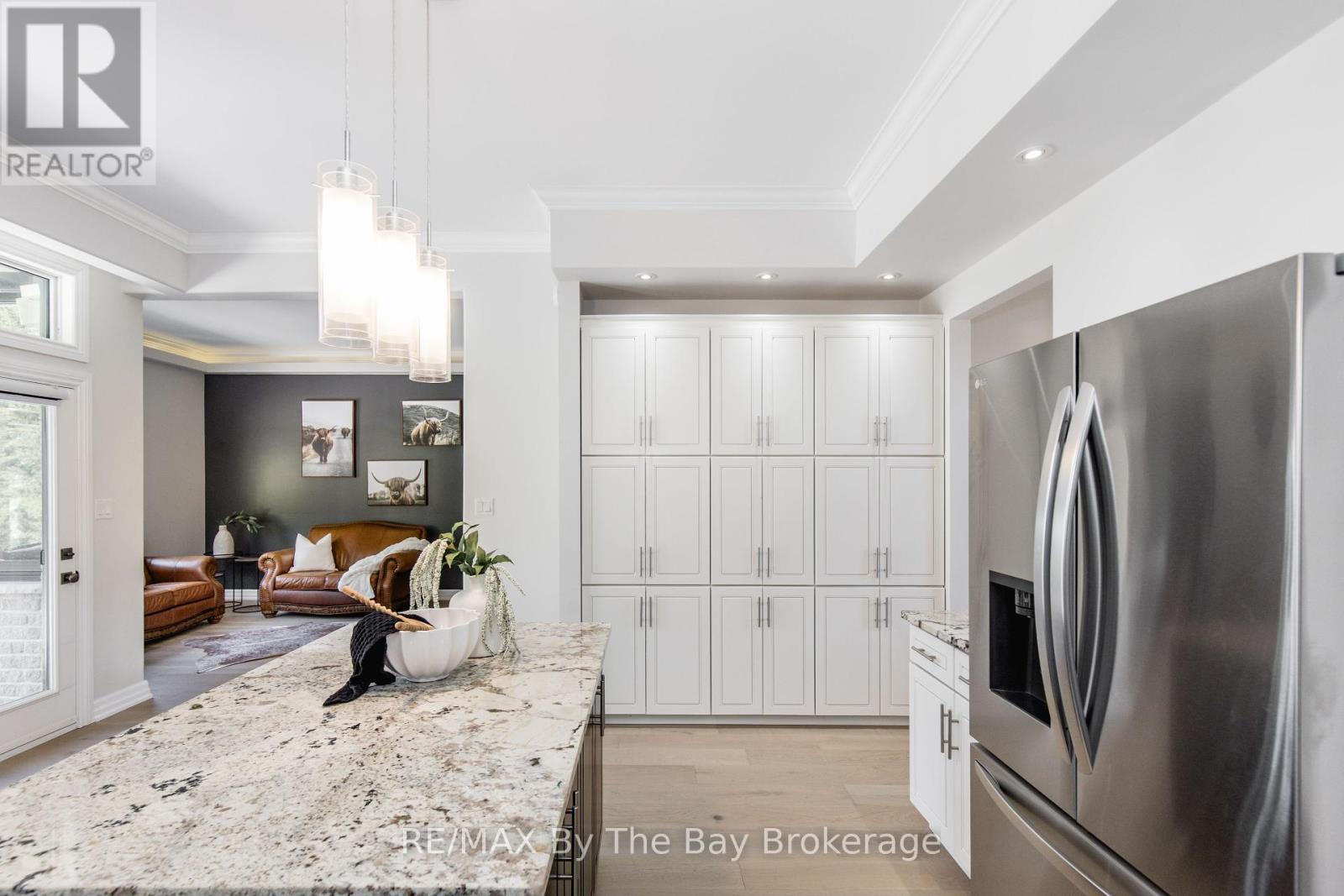Property at 25 BRITTON COURT image 4
