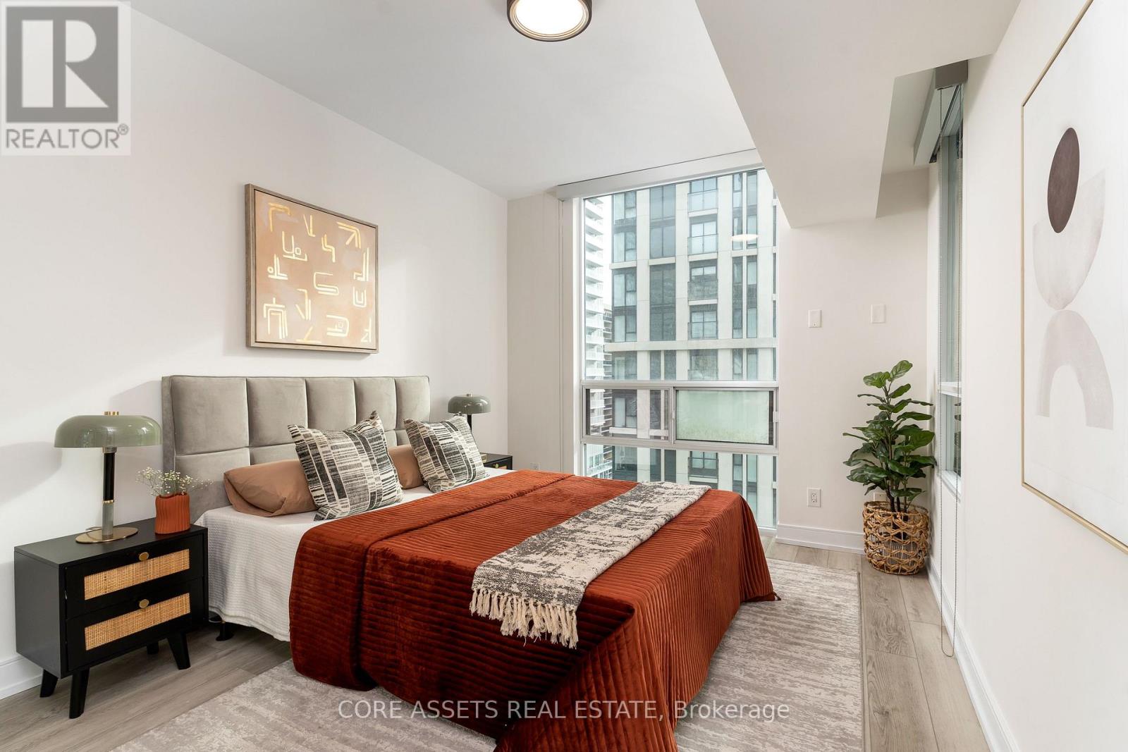 1004 - 88 Broadway Avenue, Toronto, Ontario  M4P 0A5 - Photo 10 - C12141736