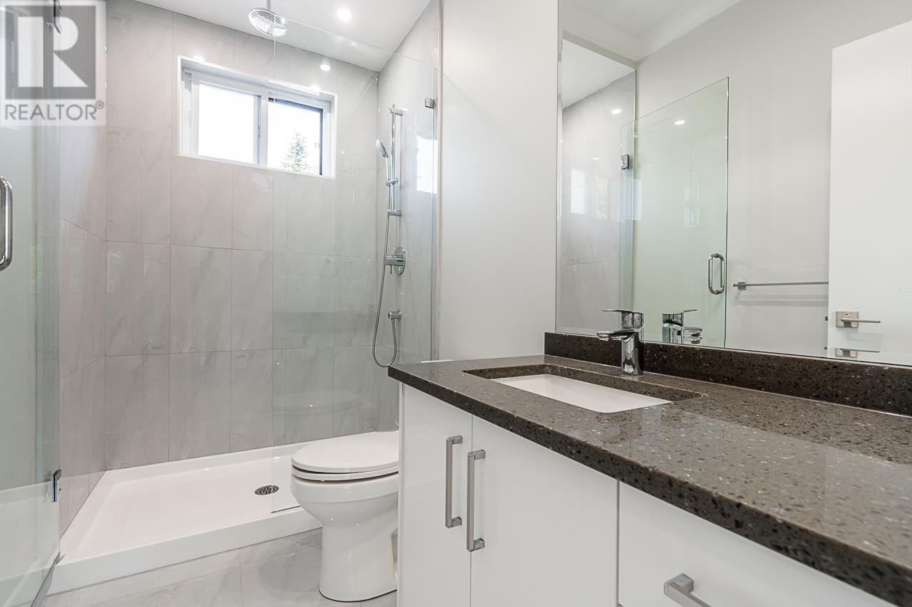 208 Blackman Street, New Westminster, British Columbia  V3L 2A7 - Photo 32 - R2969487