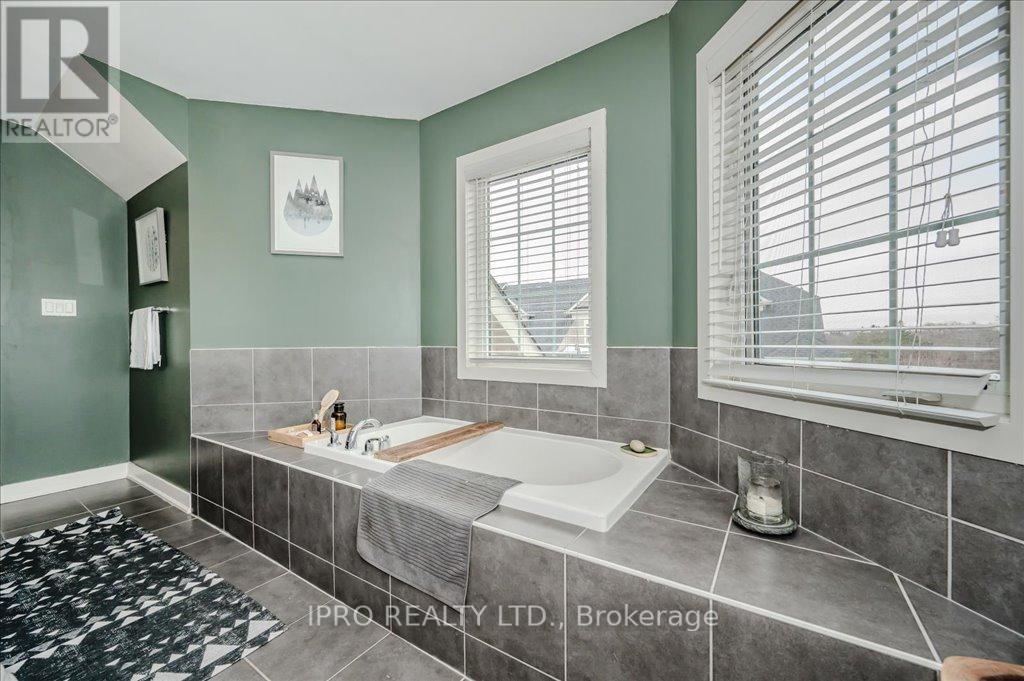 48 Boyces Creek Court, Caledon, Ontario  L7C 3S3 - Photo 27 - W12120844