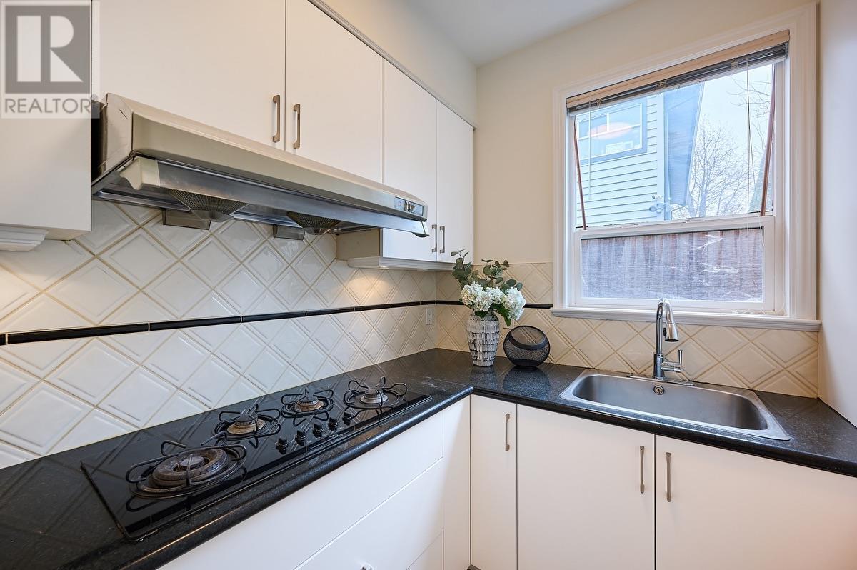 Listing Picture 9 of 30 : 5931 FORSYTH CRESCENT, Richmond / 烈治文 - 魯藝地產 Yvonne Lu Group - MLS Medallion Club Member