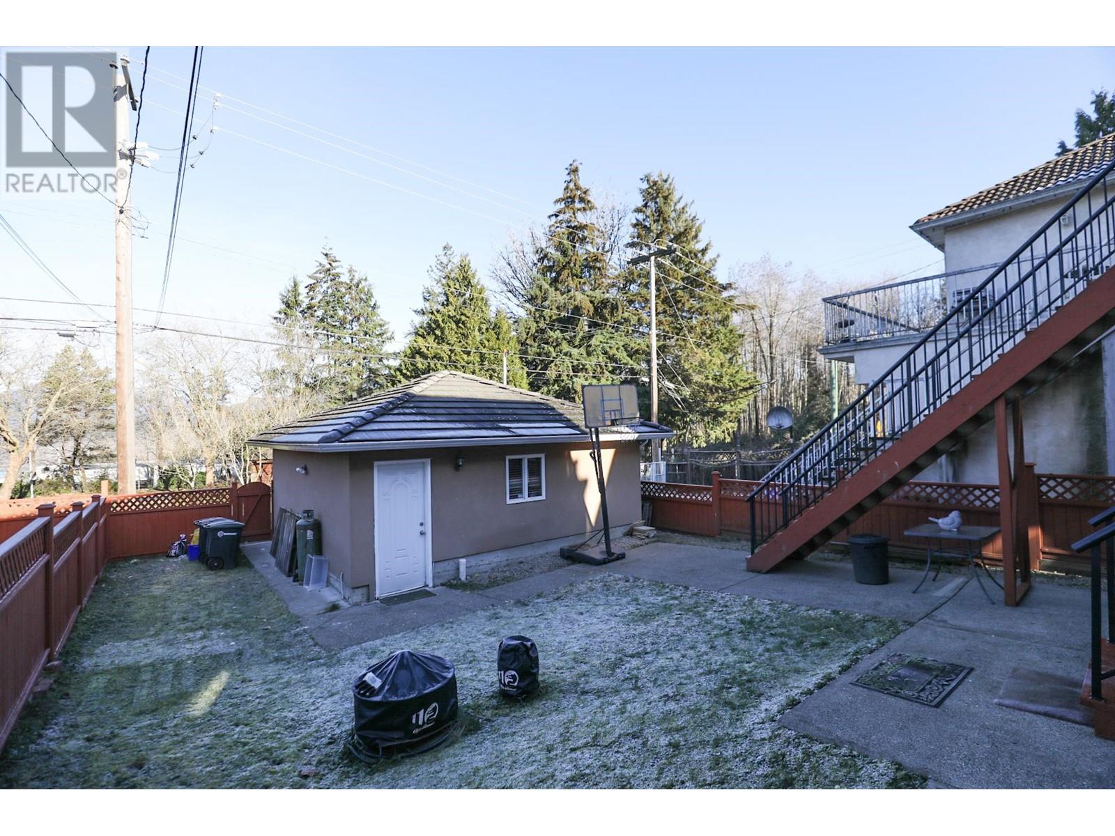4465 Cambridge Street, Burnaby, British Columbia  V5C 1H6 - Photo 34 - R2978995