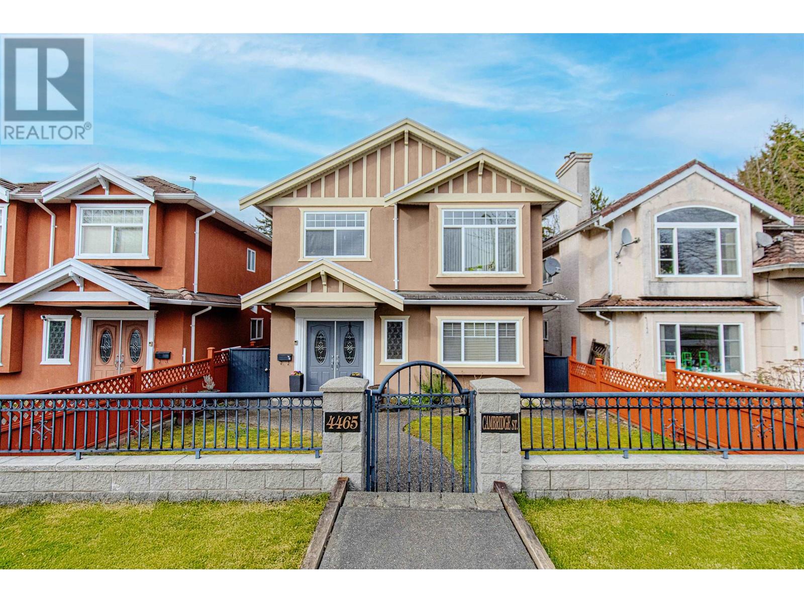 4465 Cambridge Street, Burnaby, British Columbia  V5C 1H6 - Photo 1 - R2978995