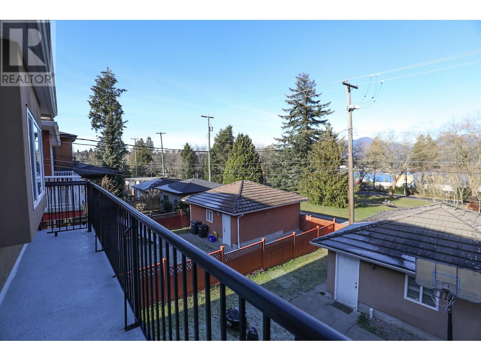 4465 Cambridge Street, Burnaby, British Columbia  V5C 1H6 - Photo 37 - R2978995