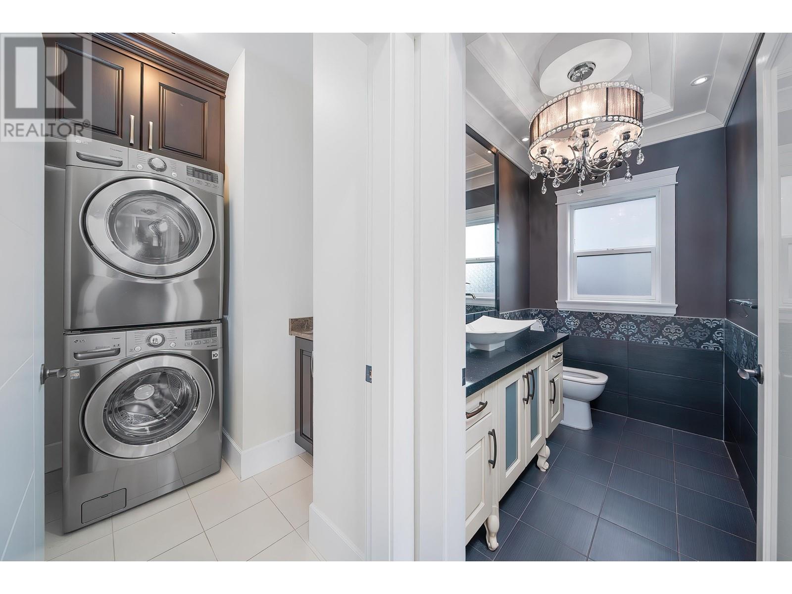 Listing Picture 16 of 40 : 3832 KINCAID STREET, Burnaby / 本拿比 - 魯藝地產 Yvonne Lu Group - MLS Medallion Club Member