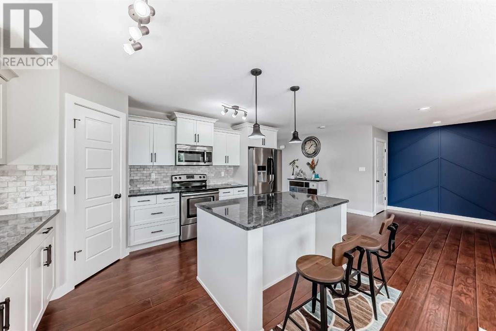 636 Aquitania Boulevard W, Lethbridge, Alberta  T1J 5G5 - Photo 11 - A2218706