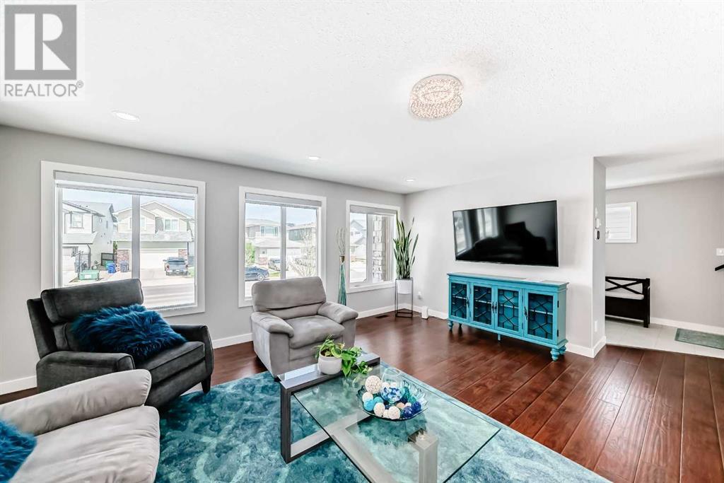 636 Aquitania Boulevard W, Lethbridge, Alberta  T1J 5G5 - Photo 4 - A2218706
