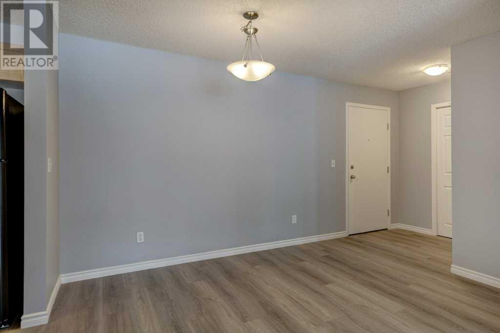 Property at 1121, 10 Prestwick Bay SE image 5