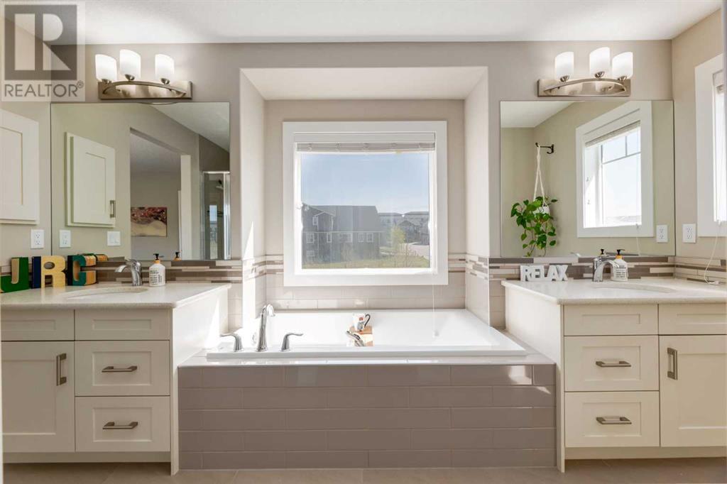 32 Nolanlake View Nw, Calgary, Alberta  T3R 0W2 - Photo 22 - A2217584