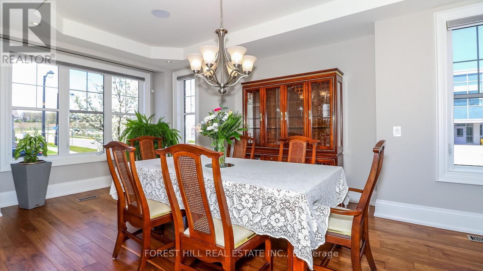 Property at 59 LEITH DRIVE N image 4