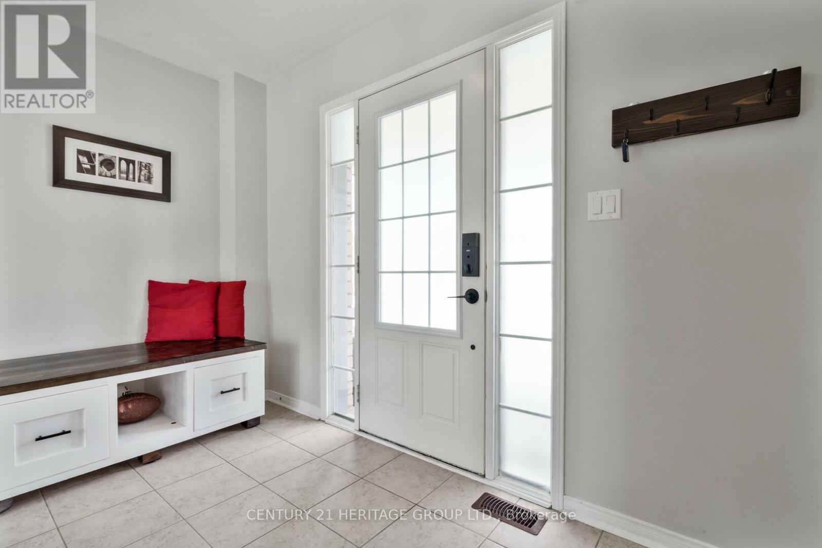 Property at 107 RUTHERFORD ROAD image 5