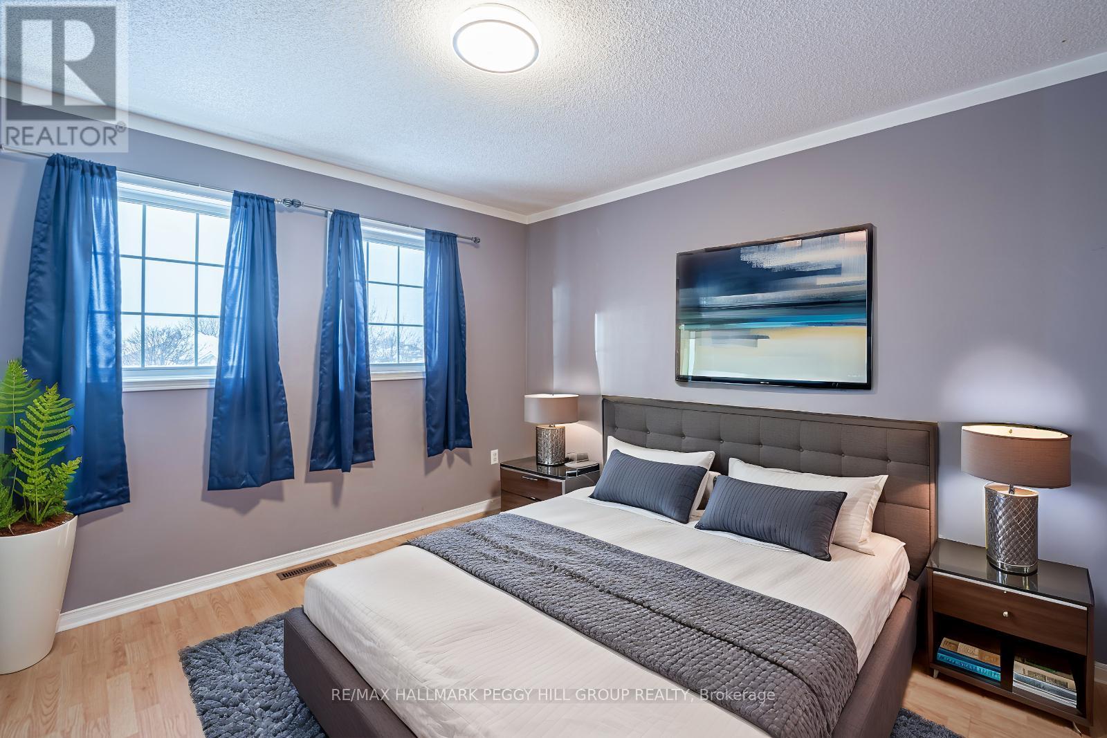 56 Draper Crescent, Barrie, Ontario  L4N 6B1 - Photo 11 - S12141678