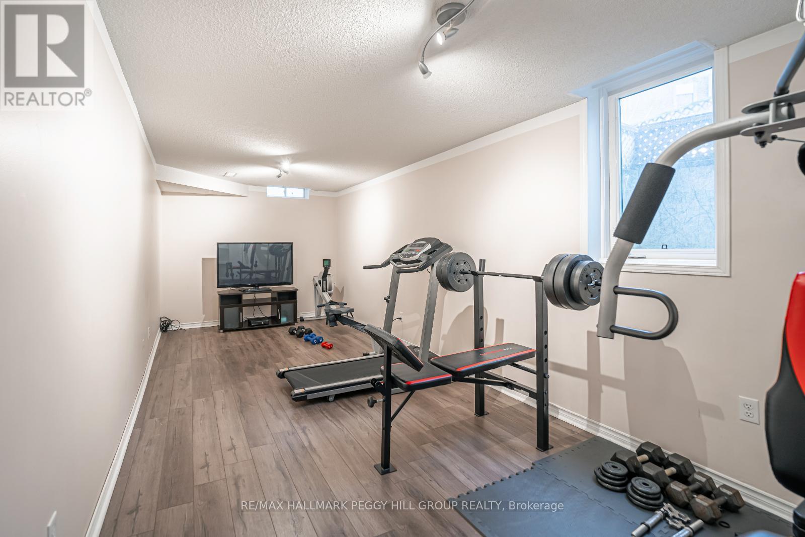 56 Draper Crescent, Barrie, Ontario  L4N 6B1 - Photo 13 - S12141678