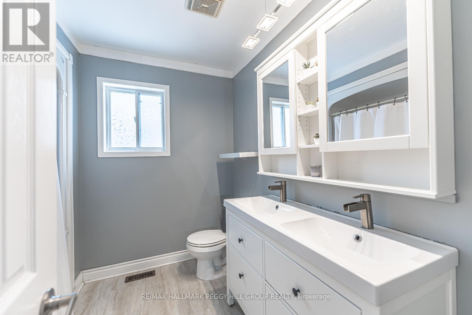 56 Draper Crescent, Barrie, Ontario  L4N 6B1 - Photo 14 - S12141678