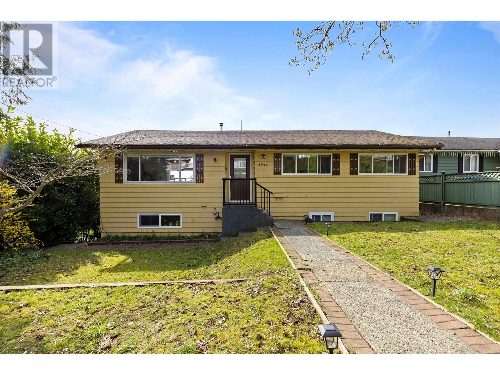 1916 Brunette Avenue, Coquitlam, British Columbia  V3K 1H7 - Photo 31 - R2986530