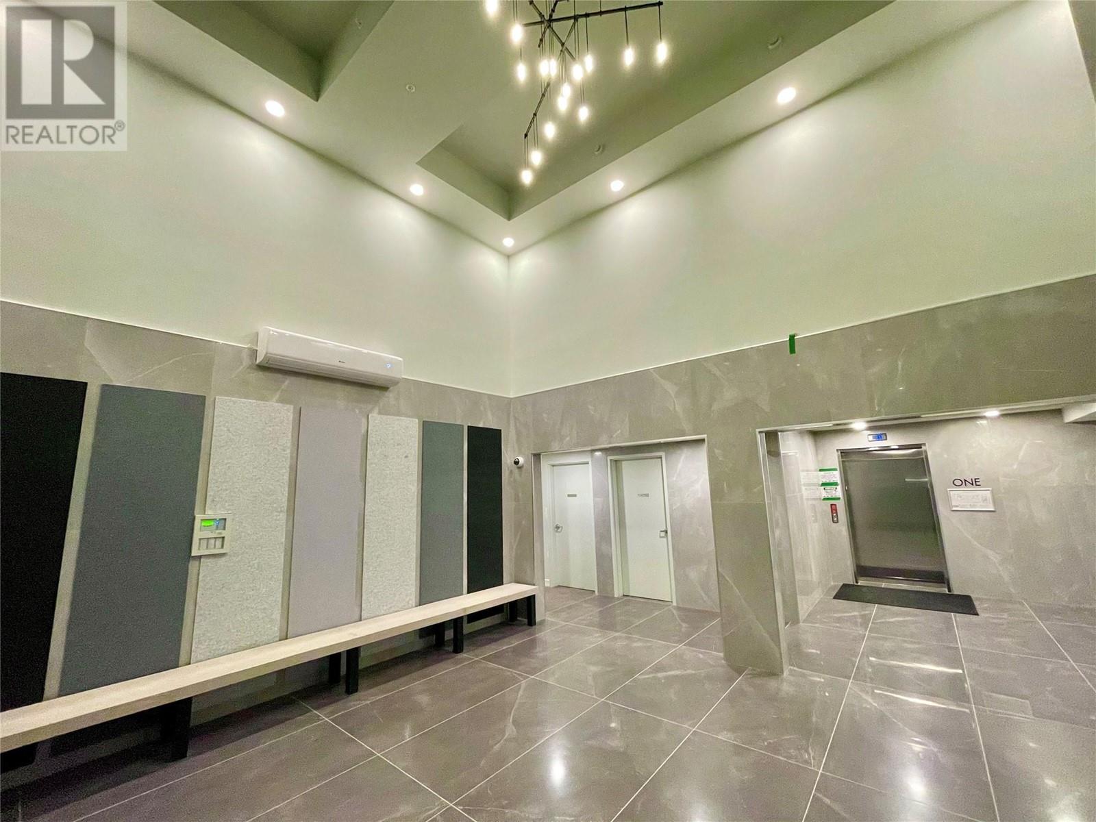 Property at 345 Dougall RD N Road Unit# PH16 image 3