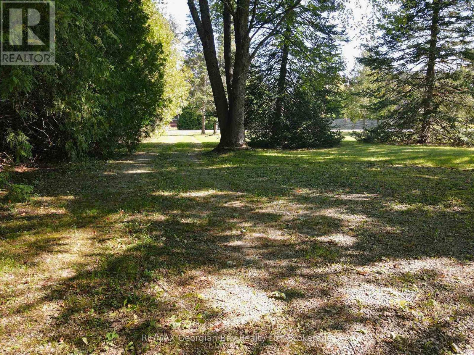 1968 Rosemount Road, Tay, Ontario  L0K 2C0 - Photo 4 - S12141853