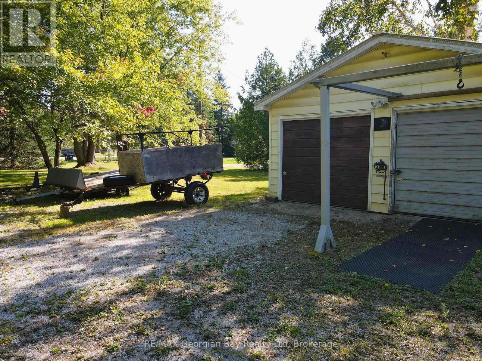 1968 Rosemount Road, Tay, Ontario  L0K 2C0 - Photo 5 - S12141853