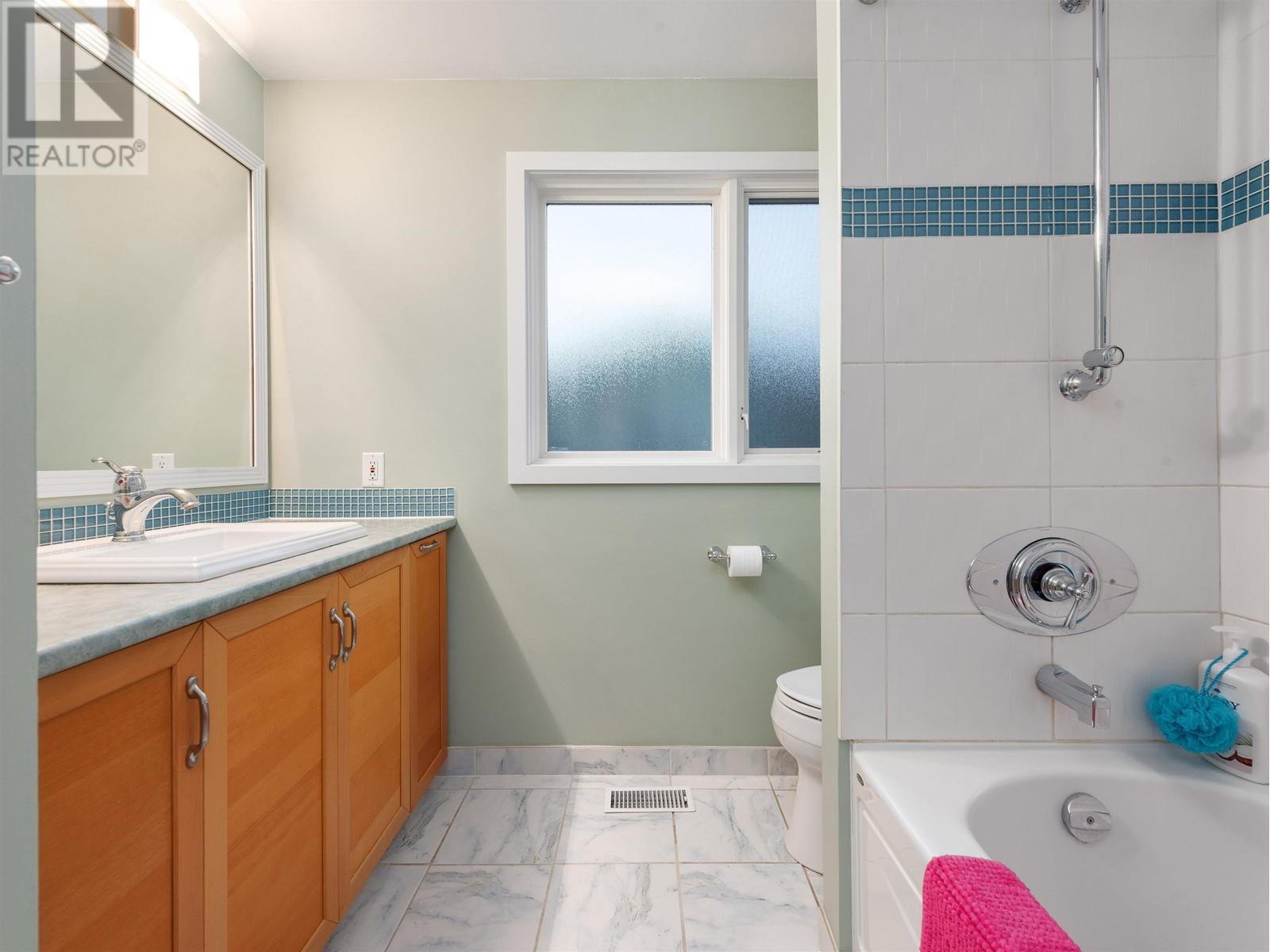 1144 W Keith Road, North Vancouver, British Columbia  V7P 1Y7 - Photo 21 - R2986864