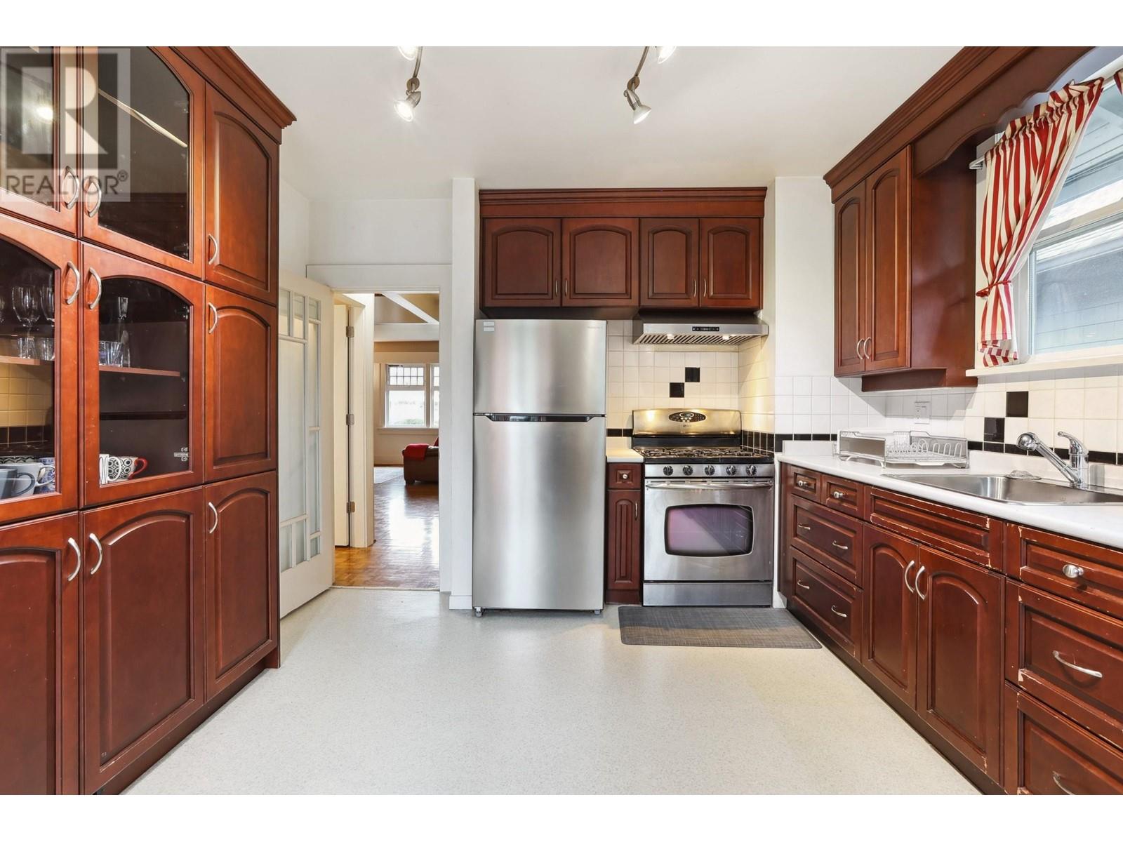 3174 W 10th Avenue, Vancouver, British Columbia  V6K 2K9 - Photo 10 - R2987163