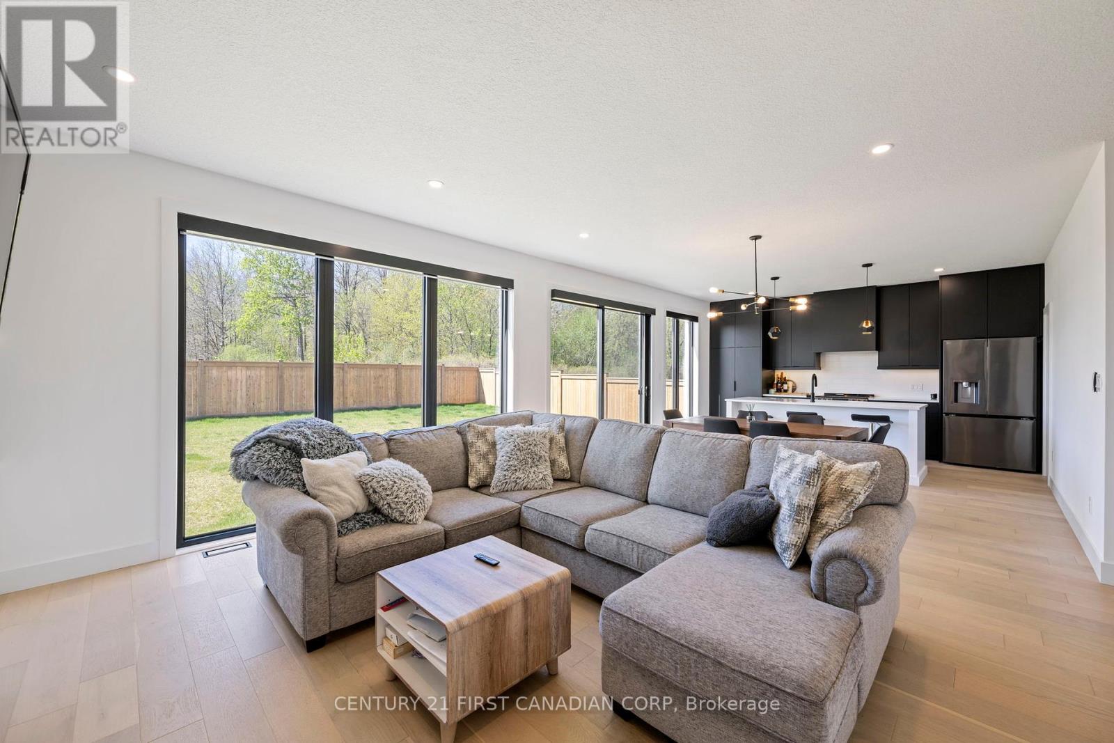5 Hartland Circle, St. Thomas, Ontario  N5R 6J8 - Photo 15 - X12141804