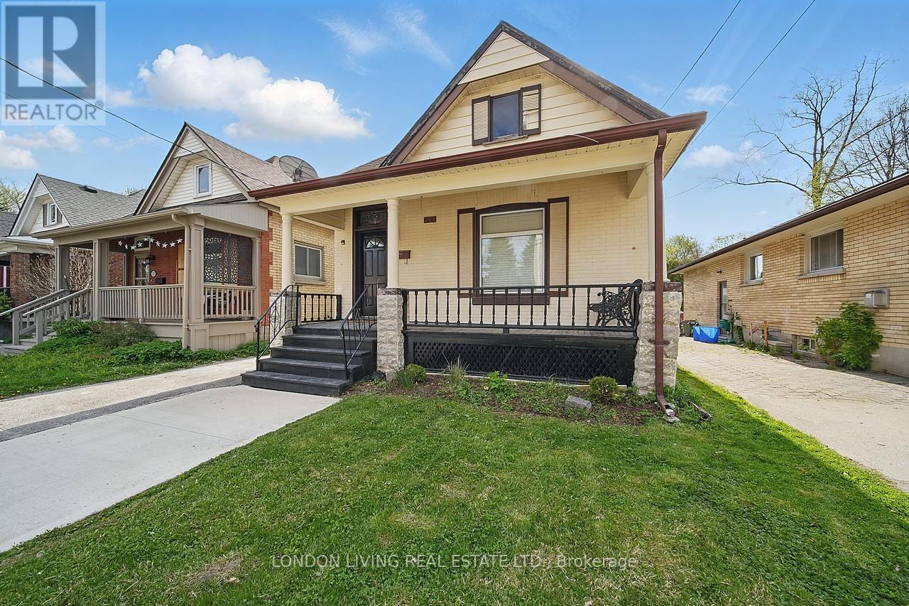 209 Cathcart Street, London South, Ontario  N6C 3M6 - Photo 2 - X12141808