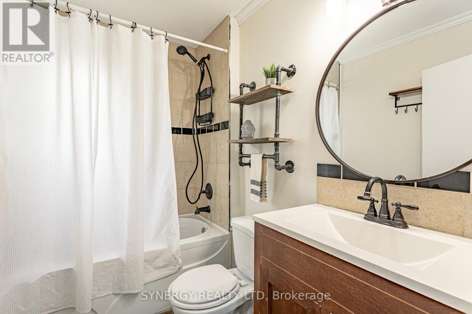 151 Wilkes Street, Brant, Ontario  N3T 4W4 - Photo 11 - X12141891