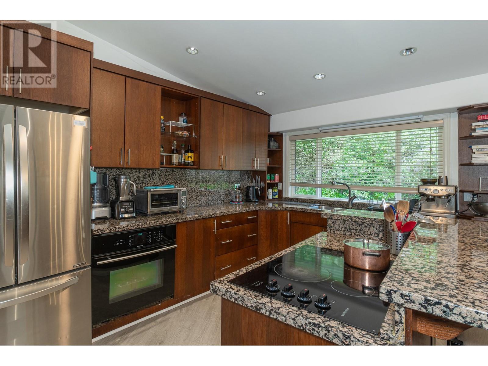 1129 Henlow Road, West Vancouver, British Columbia  V7S 2E6 - Photo 9 - R2987371