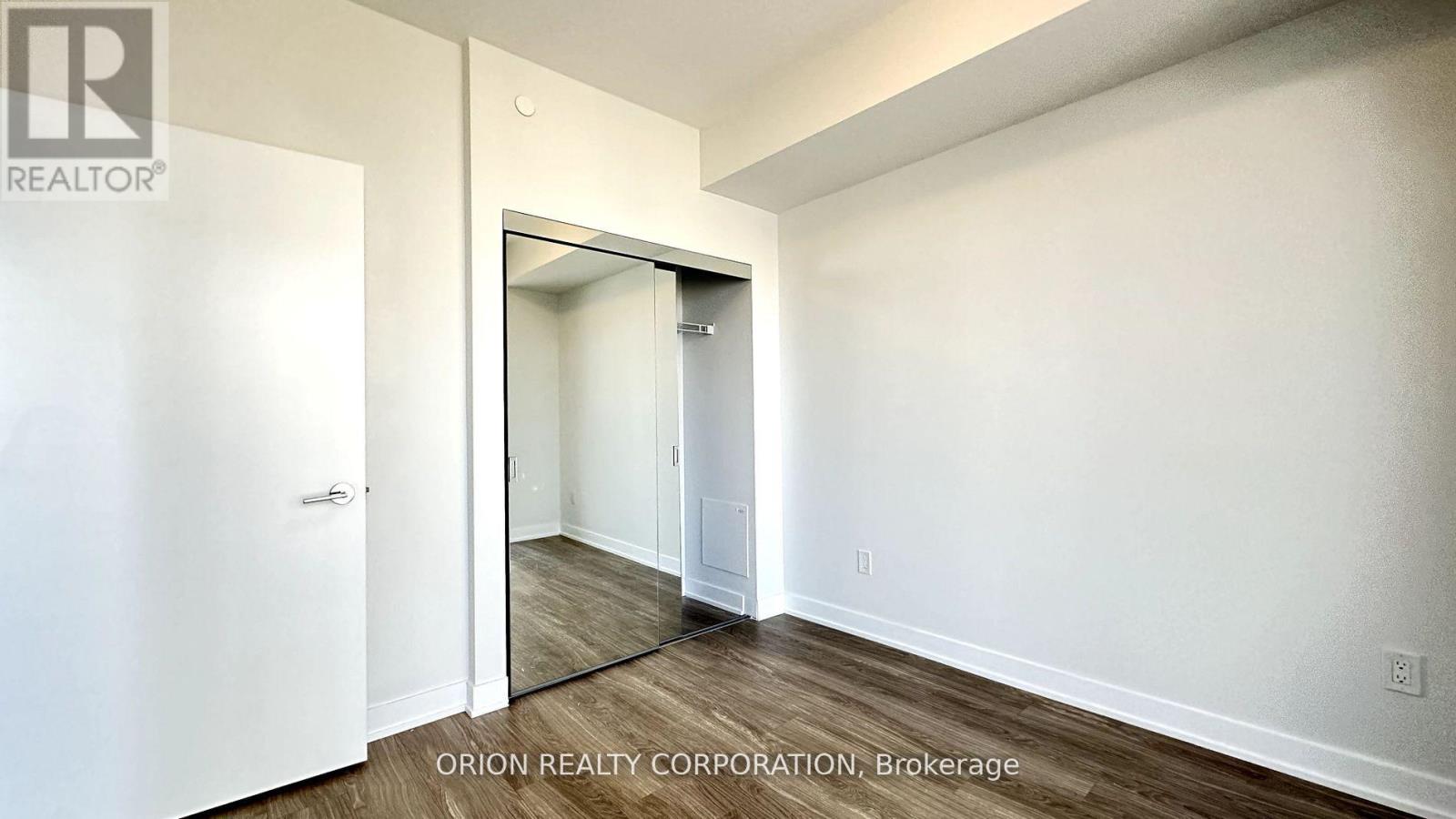 1002 - 430 Square One Drive, Mississauga, Ontario  L5B 0L6 - Photo 27 - W12141591