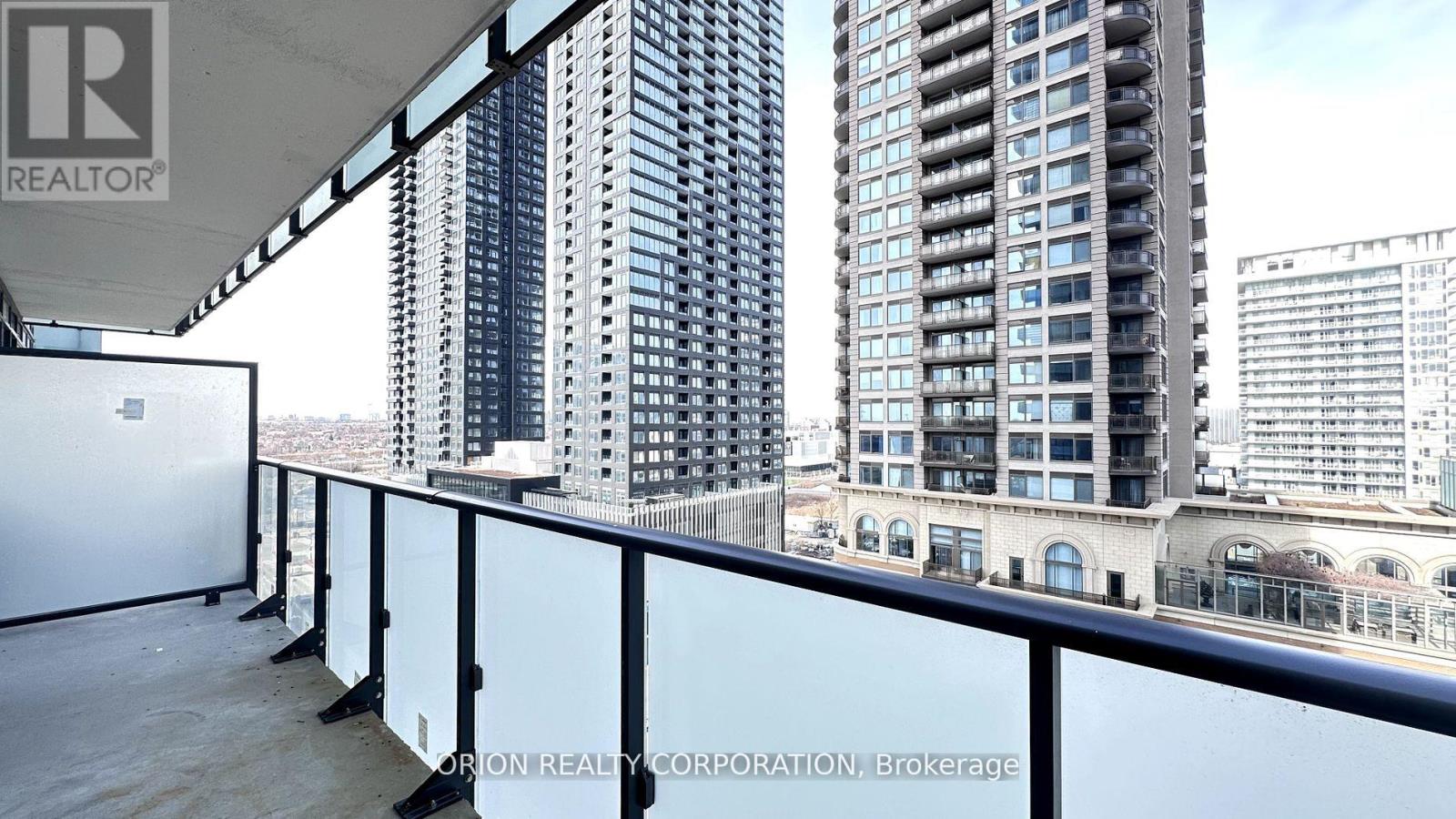 1002 - 430 Square One Drive, Mississauga, Ontario  L5B 0L6 - Photo 29 - W12141591