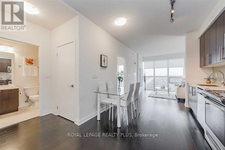 3611 - 4011 Brickstone Mews, Mississauga, Ontario  L5B 0J7 - Photo 14 - W12141624