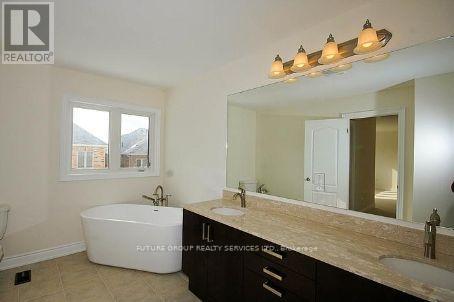 58 Mediterranean Crescent, Brampton, Ontario  L6Y 0T3 - Photo 4 - W12141687