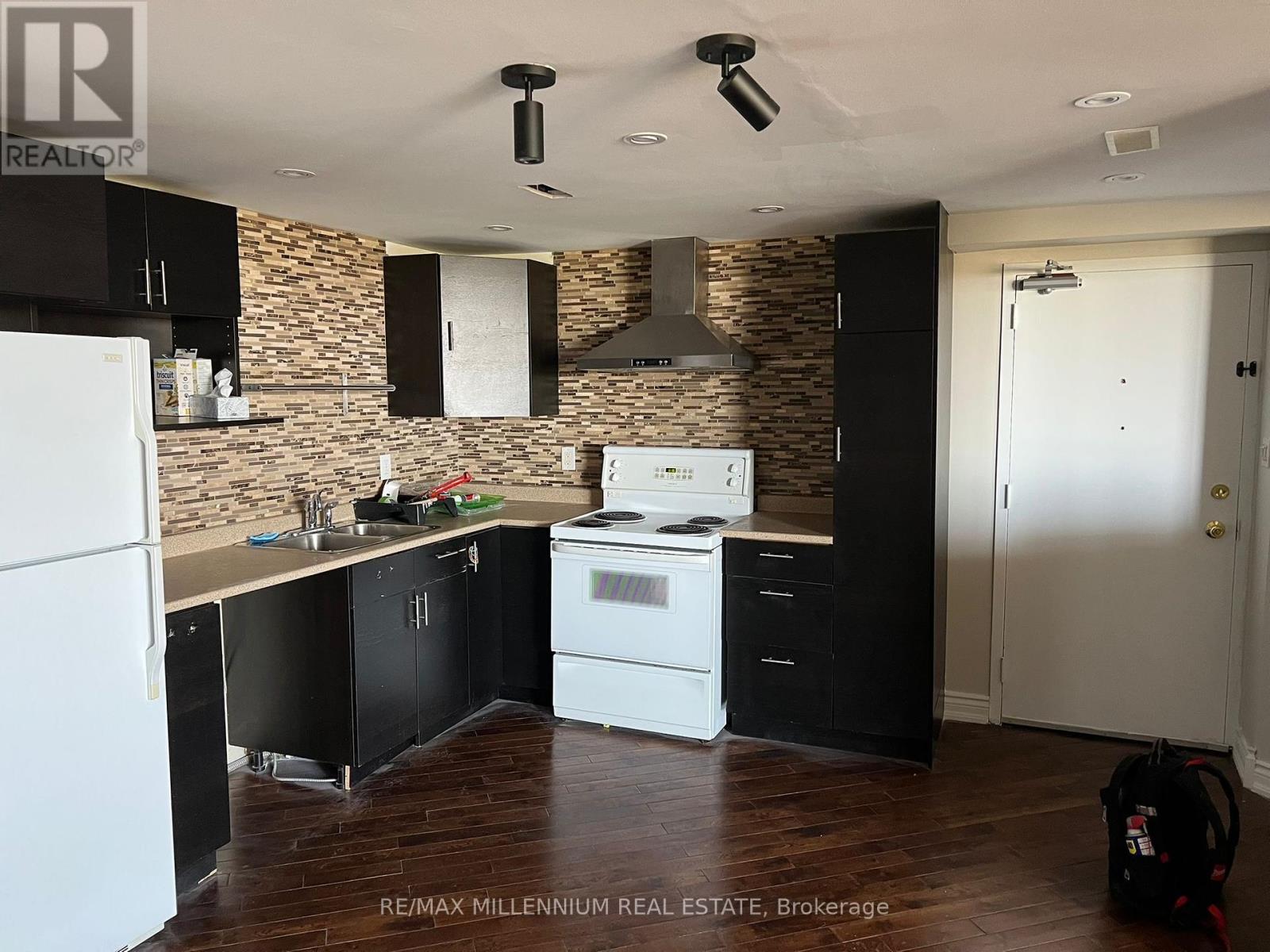 Property at 1603 - 330 DIXON ROAD image 1