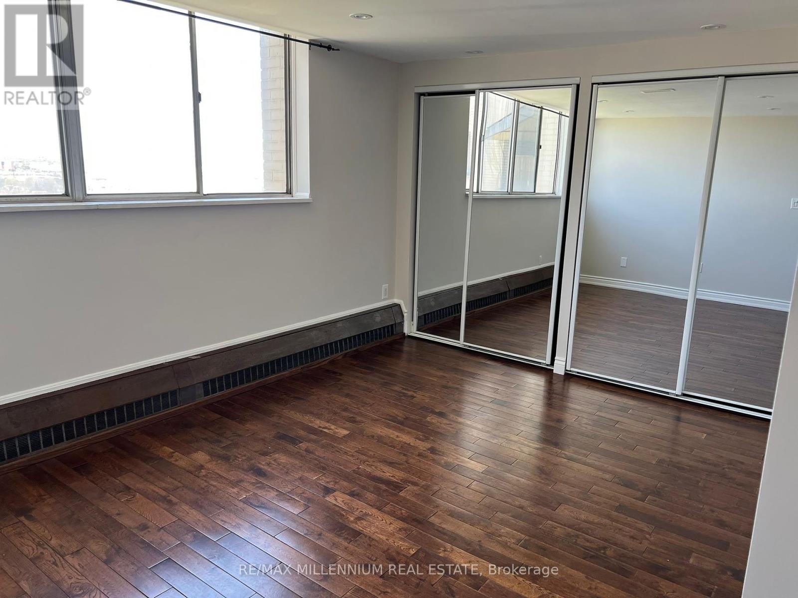 Property at 1603 - 330 DIXON ROAD image 4