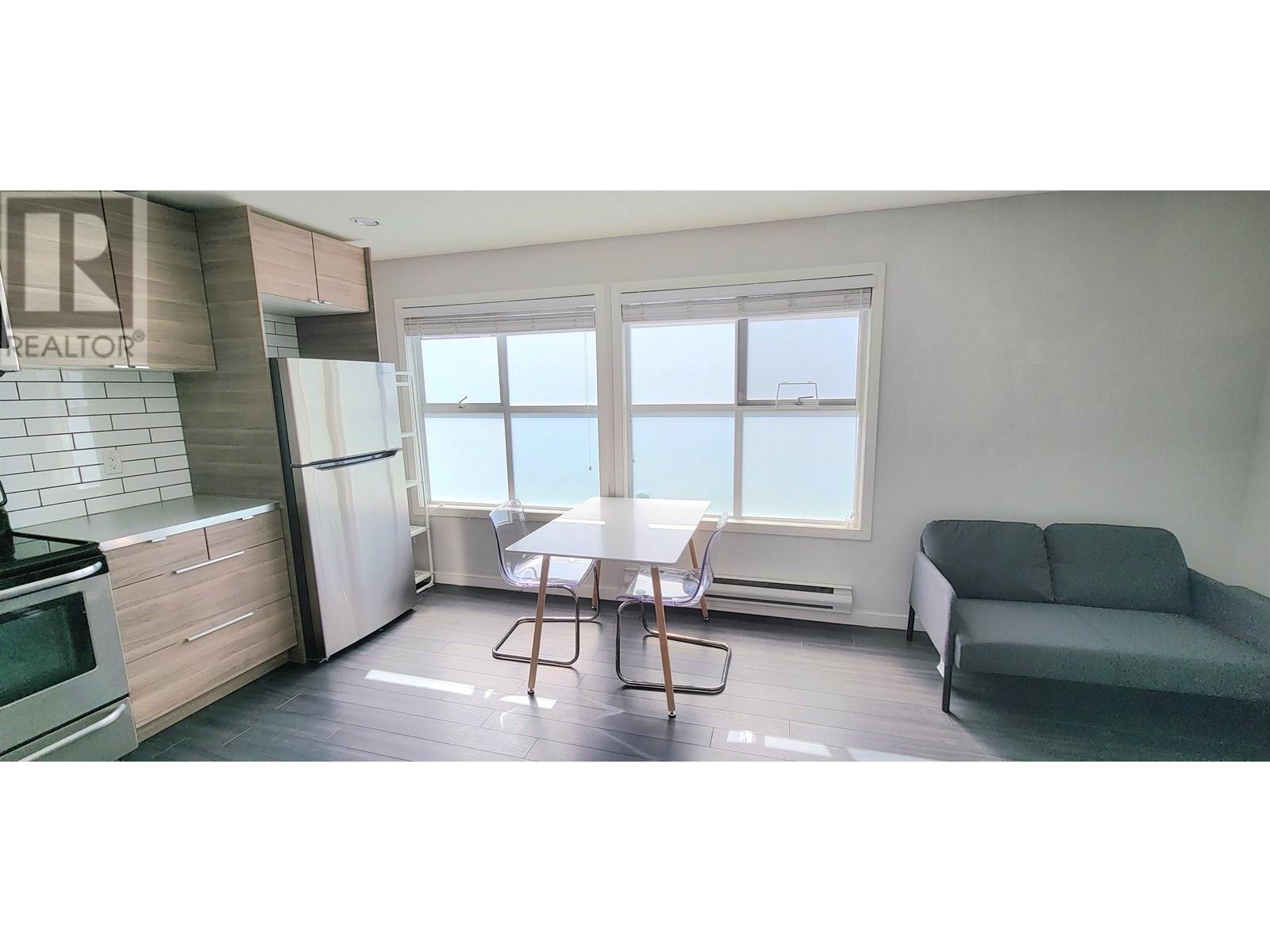 1588 E 41st Avenue, Vancouver, British Columbia  V5P 1K2 - Photo 17 - R2989295